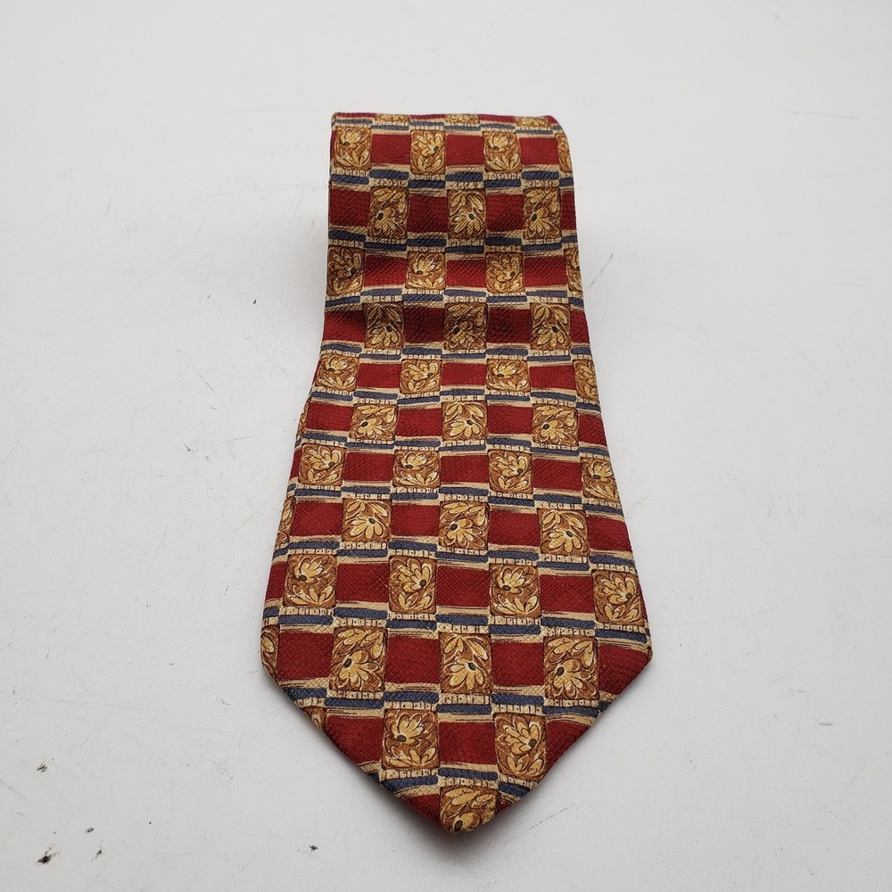 Guess Tie Mens One Size Red Plaid Check Floral 100% Silk Made In USA Classic